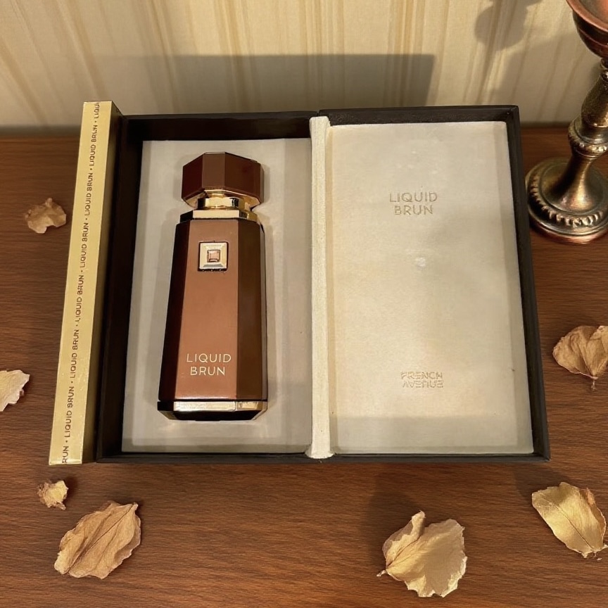 Fragrance World French Avenue  – Perfume Xeryus Bewertung und Preis